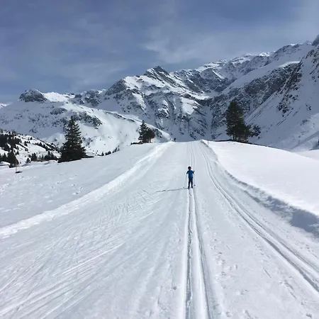 アパート Springhouse