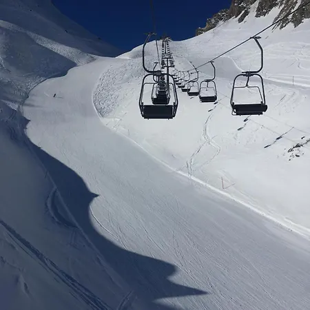 アパート Springhouse *